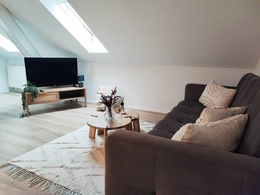 Stylische Altstadtwohnung - Netflix - Smart Tv - Schlafsofa Fuer 3 Personen Erfurt Extérieur photo