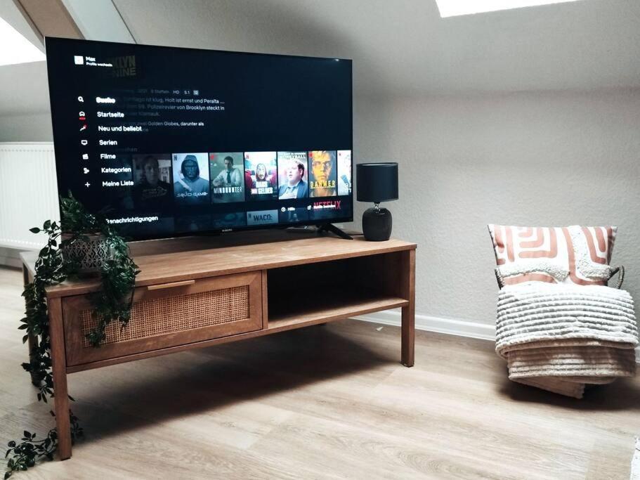 Stylische Altstadtwohnung - Netflix - Smart Tv - Schlafsofa Fuer 3 Personen Erfurt Extérieur photo